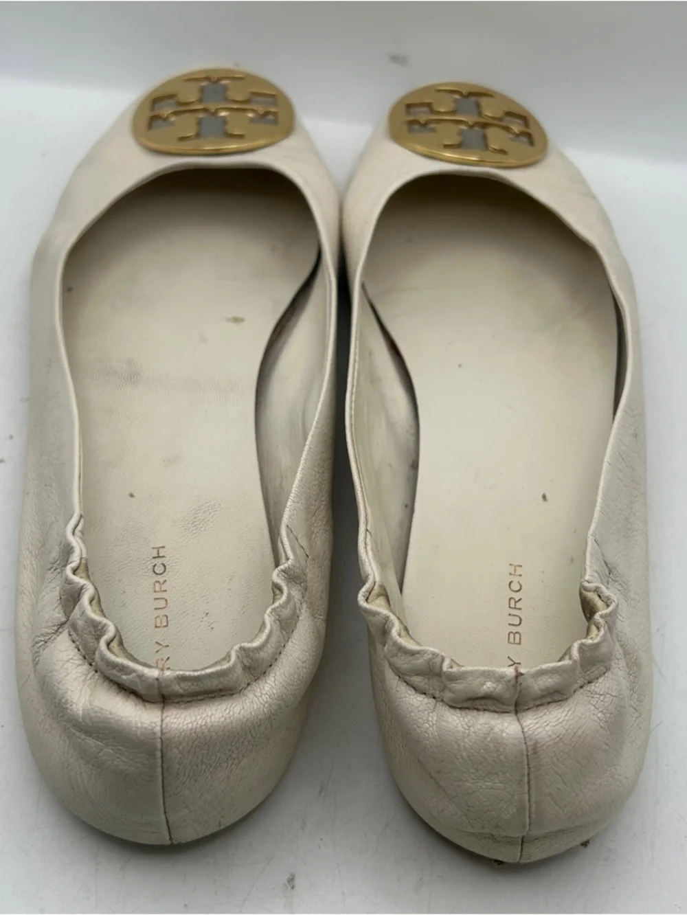Tory Burch Reva Ballet Flats off white Leather Logo womans 8 gold silver shoes - Picture 4 of 11